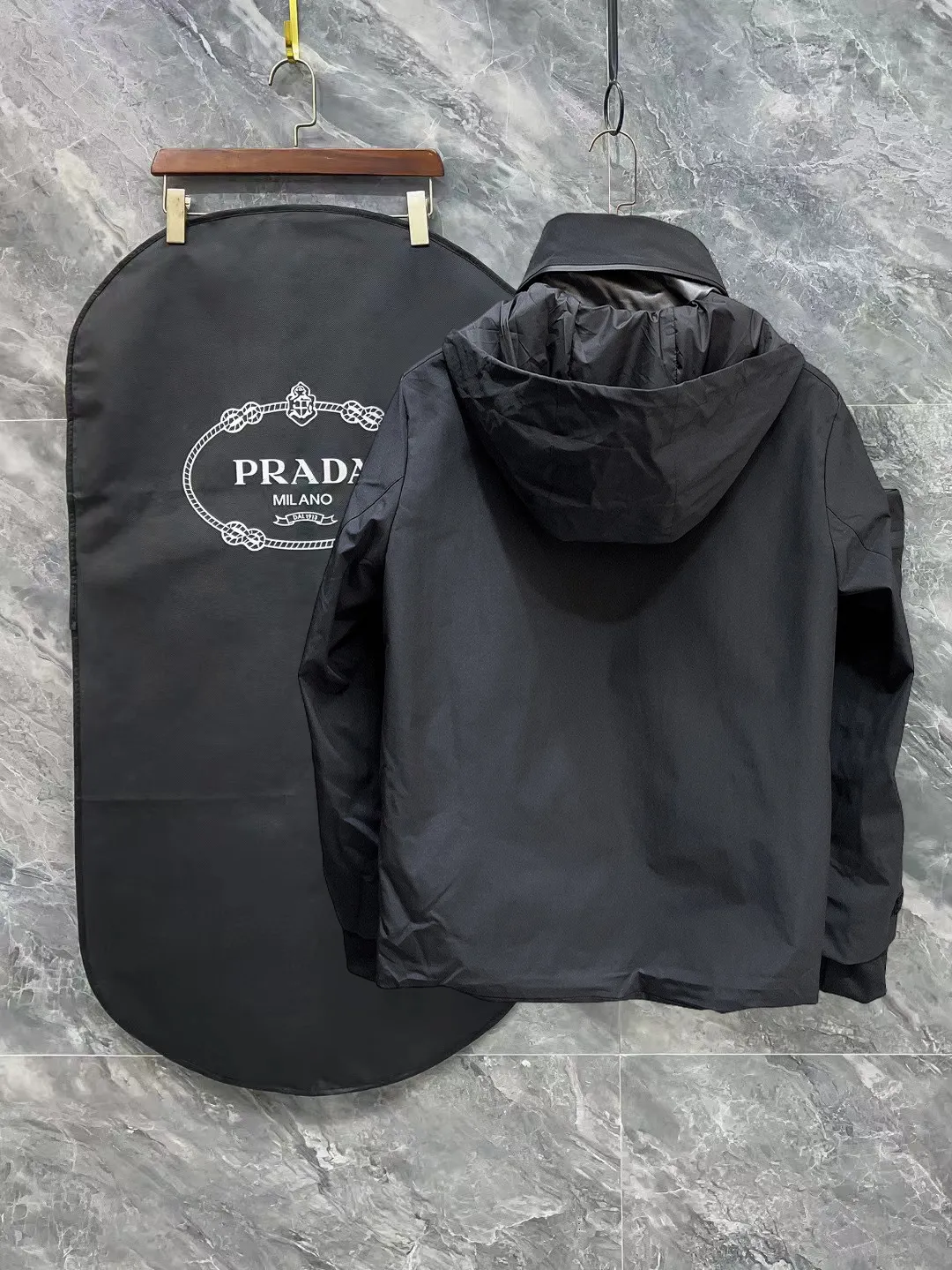 Same Style， ， 2026 New Arrival ， Original Premium Breathable ， ， ， Quality。 ， Sizes：M～3XL，